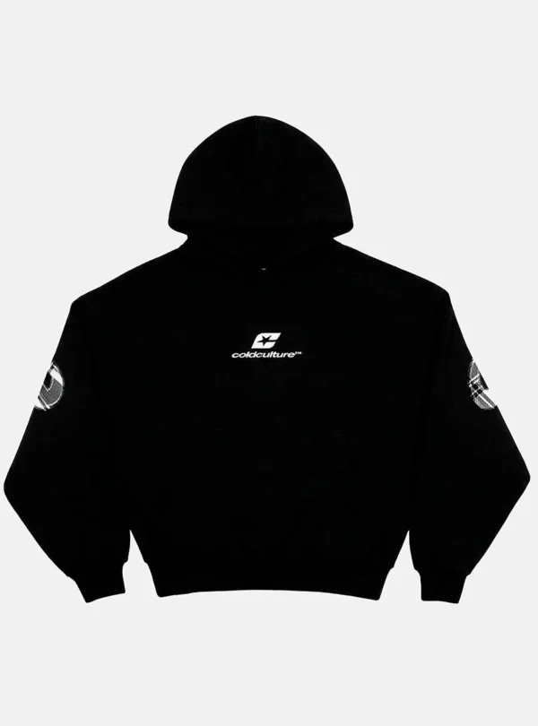 Sudadera negra Cold Culture Tartan Curved Hoodie con capucha, logo blanco en el pecho y bolsillo canguro