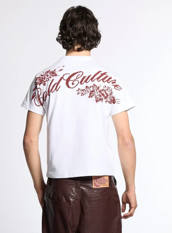 Vista trasera de la camiseta blanca Cold Culture Bloom con gráfico floral y logotipo grande en la espalda