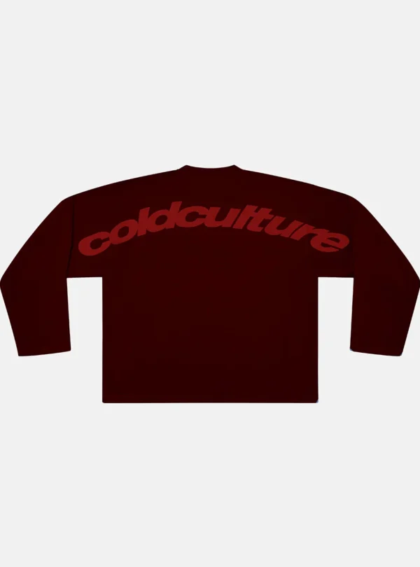 Parte trasera de la manga larga Cold Culture Curved marrón con gráfico rojo de Cold Culture