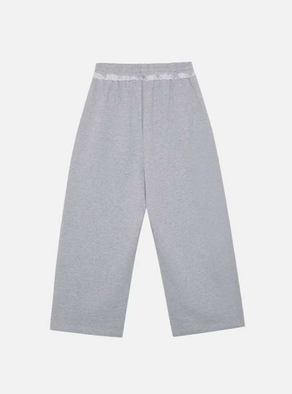 Vista trasera de los pantalones deportivos Cold Culture Daily Set en Grey Melange