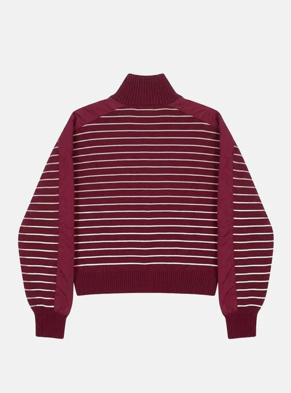 Cold Culture Redline Knit – Rojo – Vista trasera Parte trasera del jersey rojo Cold Culture Redline Knit con rayas horizontales blancas